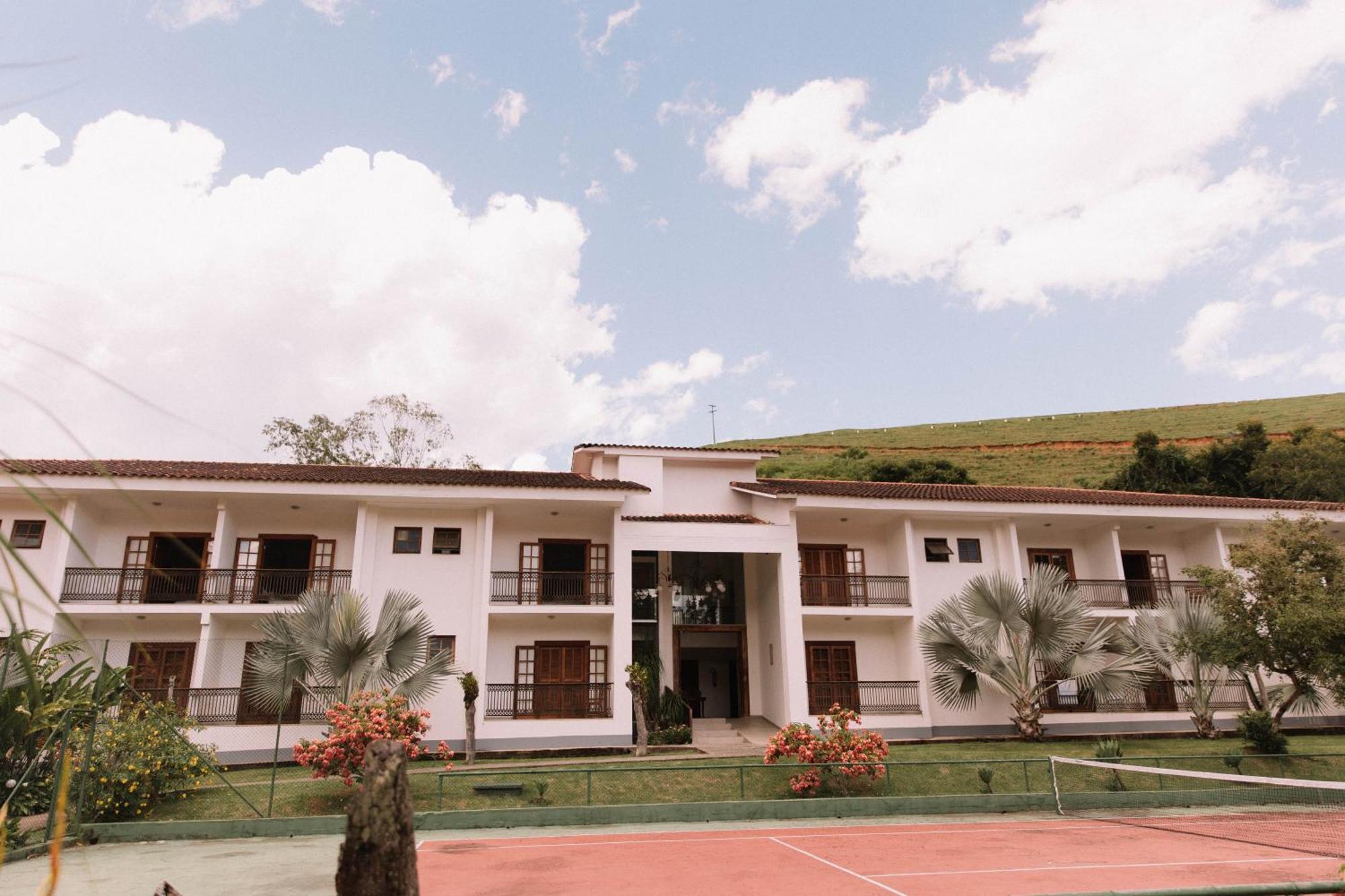 Resort Fazenda 3 Pinheiros Енженейро Пасос Екстериор снимка